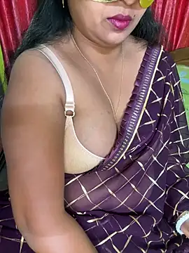 Snapshot of Anushka_21 chatting on 03-02-26, 07:21 Anushka 21 online show from 03-02-26, 07:21