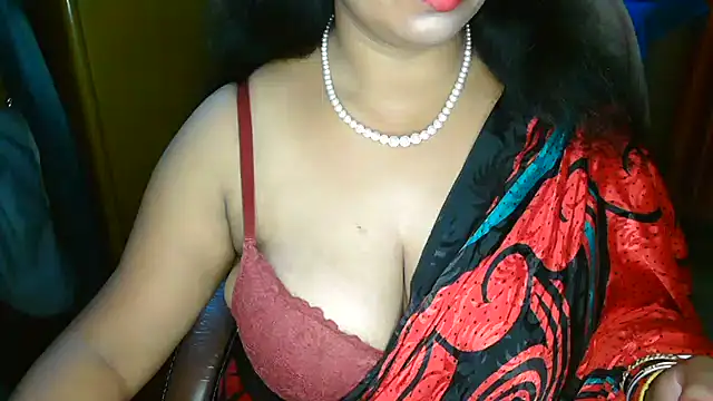 Snapshot of Anushka_21 chatting on 07-06-26, 01:02 Anushka 21 online show from 07-06-26, 01:02