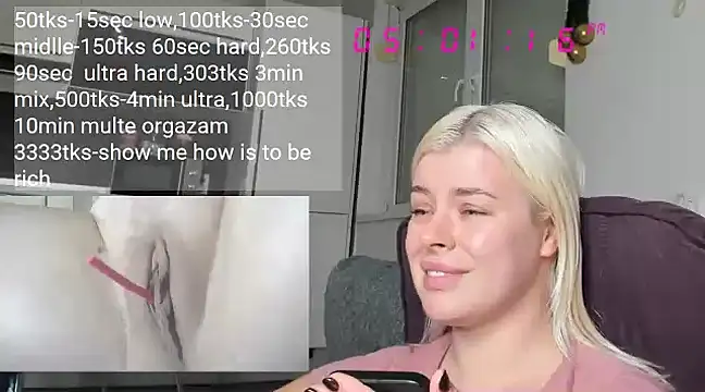 queenofthenighttt online show from 12-28-24, 04:41