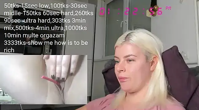 queenofthenighttt online show from 01-02-25, 12:24