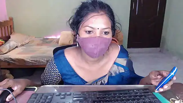 Snapshot of Novapol chatting on 04-30-26, 01:50 Novapol online show from 04-30-26, 01:50