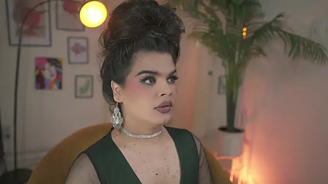 artechloe online show from 11-23-25, 05:13