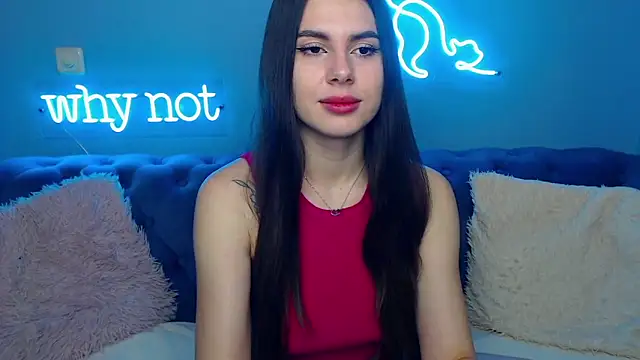 ViollinaLove online show from 01-19-25, 05:48