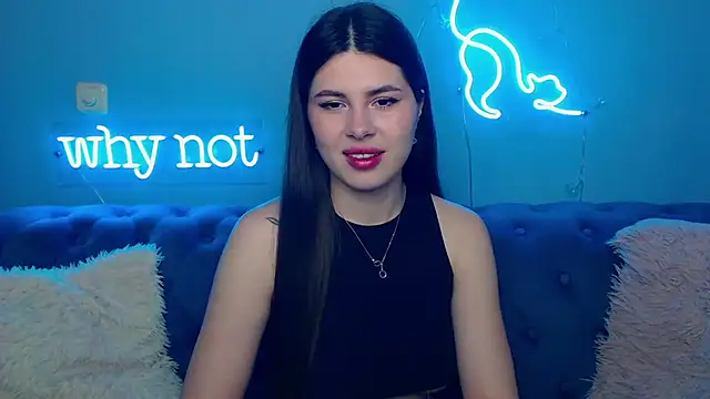 Snapshot of ViollinaLove chatting on 02-27-26, 05:51 ViollinaLove online show from 02-27-26, 05:51