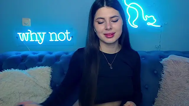 Snapshot of ViollinaLove chatting on 02-28-26, 05:41 ViollinaLove online show from 02-28-26, 05:41