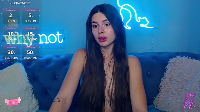 Snapshot of ViollinaLove chatting on 07-20-26, 10:39 ViollinaLove online show from 07-20-26, 10:39