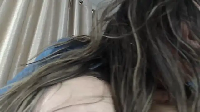 Snapshot of valeyperver chatting on 12-17-24, 11:16 valeyperver online show from 12-17-24, 11:16