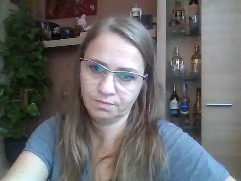 Blonikicia online show from 11-27-25, 11:12