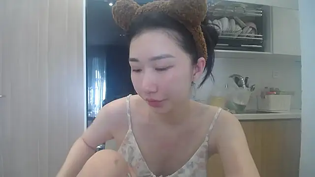 Asiagirll online show from 05-28-26, 01:14