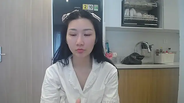 Snapshot of Asiagirll chatting on 07-17-26, 03:46 Asiagirll online show from 07-17-26, 03:46
