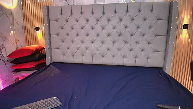 Eva MilfF online show from 04-01-26, 01:01