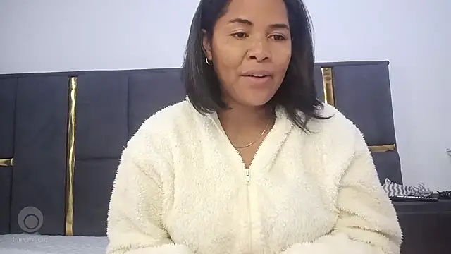 Snapshot of aleixane chatting on 05-05-26, 05:48 aleixane online show from 05-05-26, 05:48