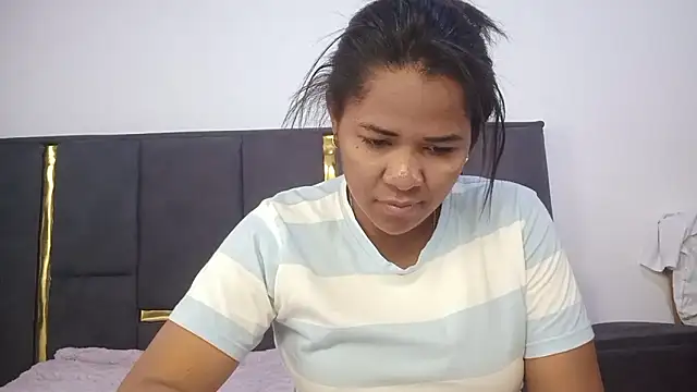 Snapshot of aleixane chatting on 05-14-26, 07:15 aleixane online show from 05-14-26, 07:15