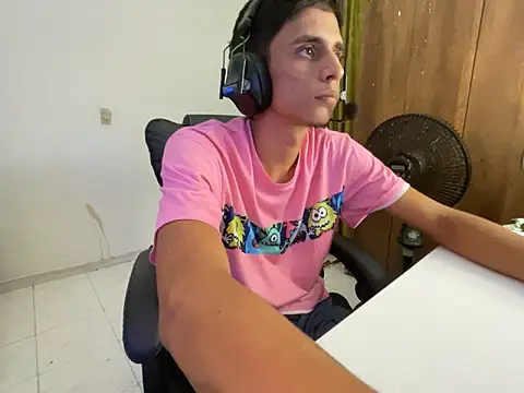 Max TheHorseDick online show from 02-02-25, 05:42