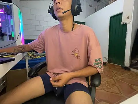 Max TheHorseDick online show from 04-01-26, 10:29