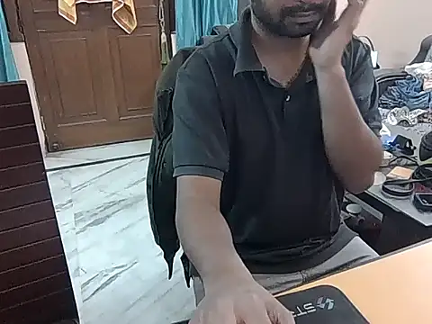 redvelvet 4 online show from 12-16-25, 02:55