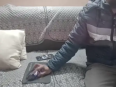 redvelvet 4 online show from 12-19-25, 06:26