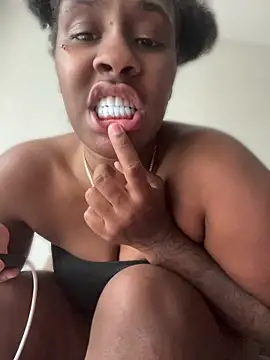 Foreignthababyy online show from 04-27-26, 05:22