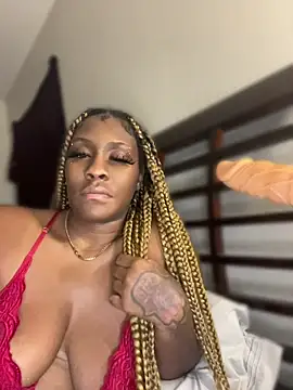 Snapshot of Foreignthababyy chatting on 06-27-26, 05:23 Foreignthababyy online show from 06-27-26, 05:23