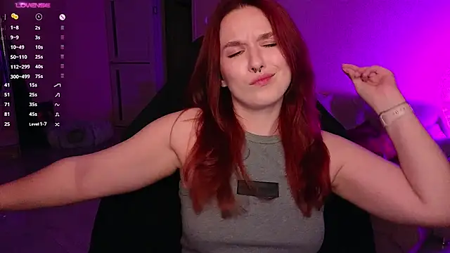 Val lava online show from 09-28-25, 07:41