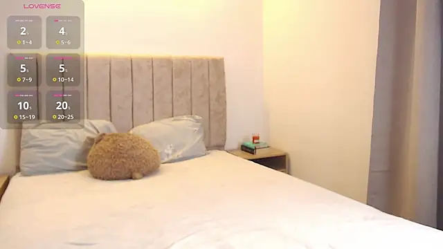 Maya Lewis online show from 10-07-25, 10:51