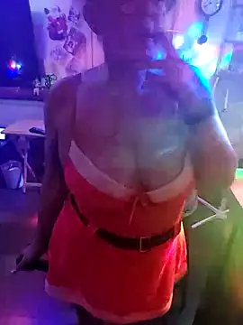 Snapshot of COUPLE4VOYEUR01 chatting on 12-23-24, 07:52 COUPLE4VOYEUR01 online show from 12-23-24, 07:52