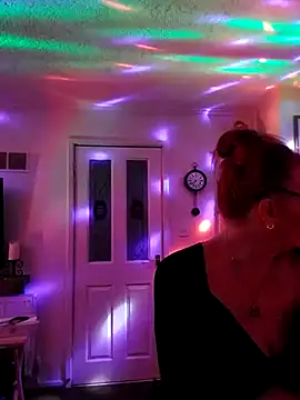 Snapshot of COUPLE4VOYEUR01 chatting on 02-22-25, 07:36 COUPLE4VOYEUR01 online show from 02-22-25, 07:36