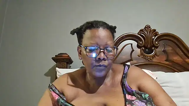 Snapshot of SEXYBOOBSNASS chatting on 01-18-25, 09:24 SEXYBOOBSNASS online show from 01-18-25, 09:24