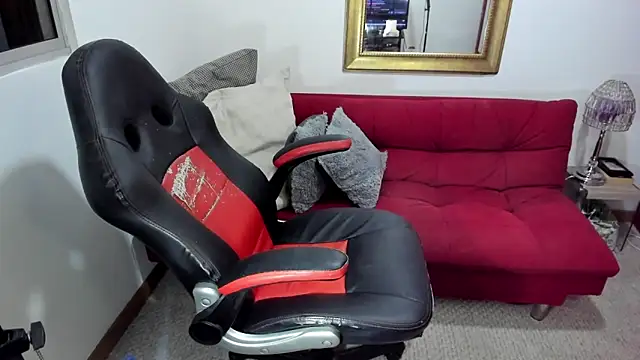 NicolettColin online show from 03-20-25, 01:13