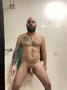 Snapshot of David2181 chatting on 01-06-25, 10:37 David2181 online show from 01-06-25, 10:37