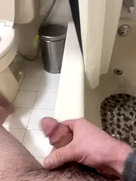 Snapshot of David2181 chatting on 11-12-25, 10:41 David2181 online show from 11-12-25, 10:41