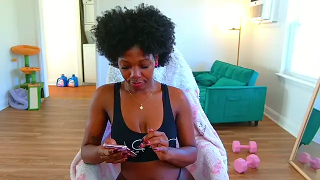 mochamimi online show from 10-17-25, 03:03