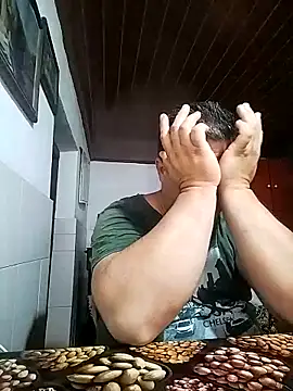 ADRIAN ADI40 online show from 03-21-26, 06:18