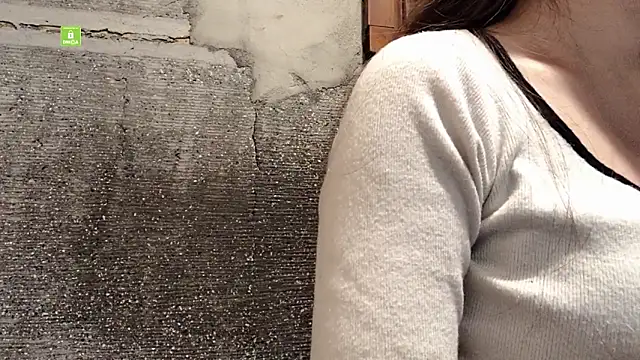 Tw Zoella online show from 01-08-25, 05:37