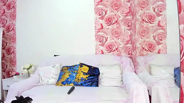 ClaireWarner online show from 03-12-25, 03:07