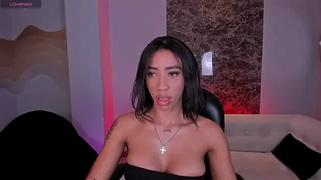 Snapshot of LindseyCox chatting on 09-21-25, 04:47 LindseyCox online show from 09-21-25, 04:47