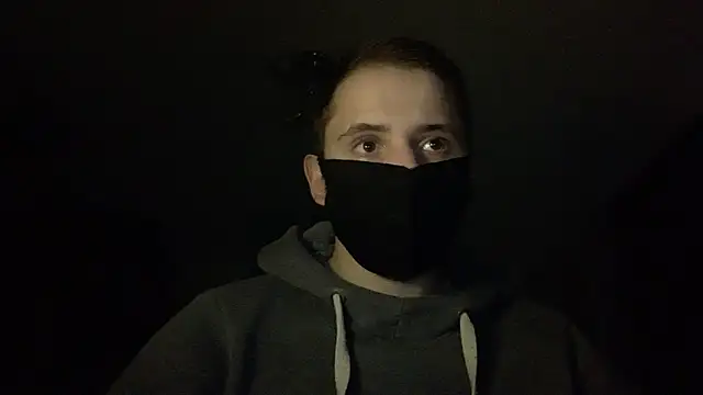 Snapshot of sweaticeboy chatting on 10-21-25, 05:24 sweaticeboy online show from 10-21-25, 05:24