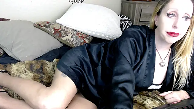 Lourdesnoirxh online show from 03-02-26, 05:41