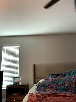 Snapshot of Bronco9602 chatting on 11-05-25, 07:47 Bronco9602 online show from 11-05-25, 07:47