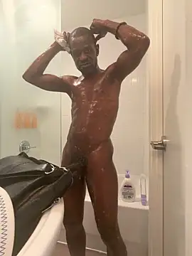 Maculine Stayr online show from 04-22-26, 09:38