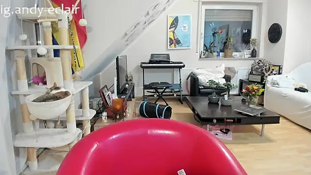 tinny williams online show from 09-15-25, 04:12