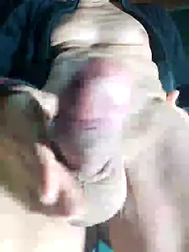 Snapshot of 49edad chatting on 12-26-24, 01:10 49edad online show from 12-26-24, 01:10