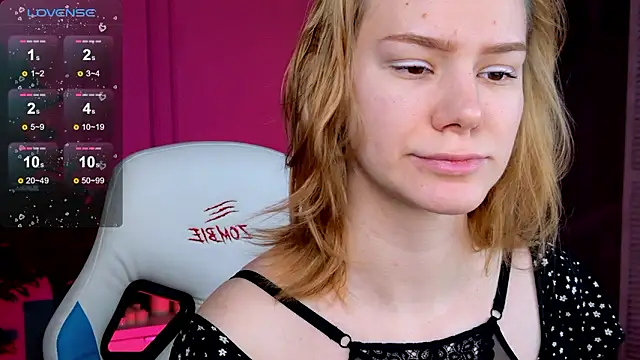 Ramona    online show from 02-21-26, 06:14