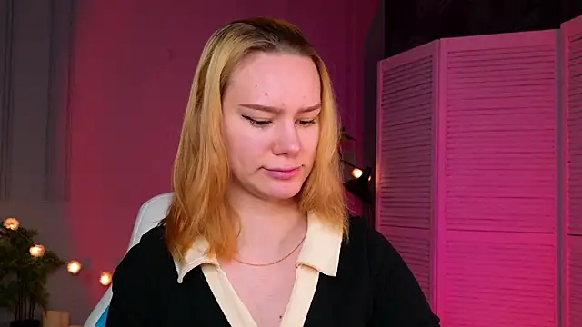 Ramona    online show from 03-27-26, 06:08