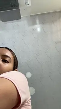 Betsy Thonson online show from 02-07-26, 02:10