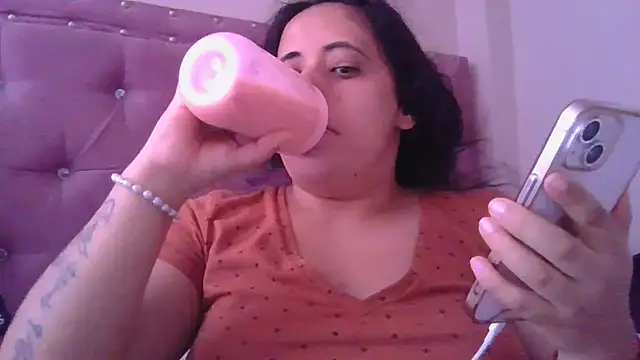 annarose19 online show from 01-10-26, 05:04