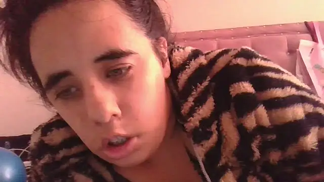 annarose19 online show from 03-26-26, 07:41