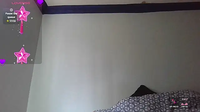 Snapshot of annarose19 chatting on 06-04-26, 04:35 annarose19 online show from 06-04-26, 04:35