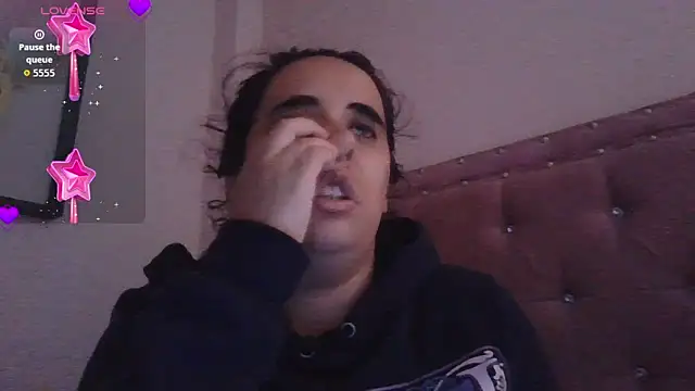 Snapshot of annarose19 chatting on 06-09-26, 09:37 annarose19 online show from 06-09-26, 09:37