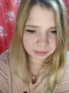 Snapshot of Zuli_Kiska chatting on 01-27-25, 12:22 Zuli Kiska online show from 01-27-25, 12:22